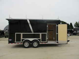 2021 United 8.5x18  Enclosed Cargo UXT-8.518TA70