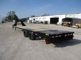 2022 Big Tex 102x30  Gooseneck 22GN-25BK+5MR