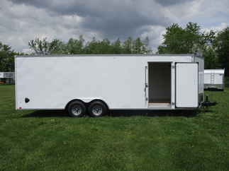 2022 United 8.5x27  Enclosed Car Hauler XLTV-8.527TA50-S