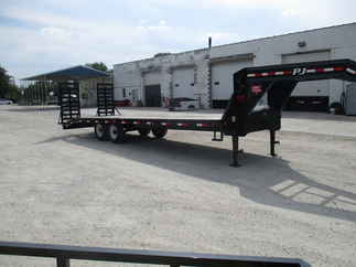 2013 PJ Trailer 102x26 F8 Gooseneck F8R2672BSDK024CR