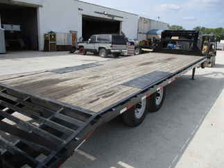 2013 PJ Trailer 102x26 F8 Gooseneck F8R2672BSDK024CR
