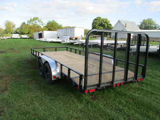 2022 PJ Trailer 83x18 UL Utility UL21832ESBK