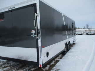 2022 United 8.5x30  Enclosed Car Hauler XC-8.530TA52-T