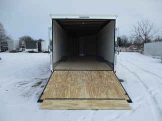 2022 United 8.5x30  Enclosed Car Hauler XC-8.530TA52-T