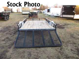 2022 PJ Trailer 83x12 U8 Single Axle Utility U821231DSFKT