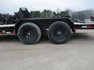 2022 PJ Trailer 83x18 CE Car Hauler CEJ1852ESNK