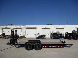 2022 PJ Trailer 83x20 CC Equipment CCJ2072BSDK