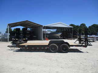 2023 PJ Trailer 83x20 CC Equipment CCJ2072BSBK