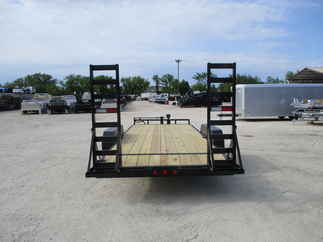 2023 PJ Trailer 83x20 CC Equipment CCJ2072BSBK