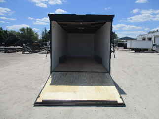 2022 United 8.5x24  Enclosed Car Hauler CLA-8.524TA52-B