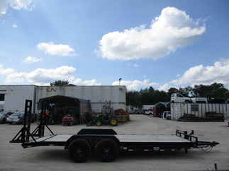 2023 PJ Trailer 83x20 CC Equipment CCJ2072BSBK