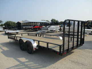 2023 PJ Trailer 83x20 UL Utility UL22032ESBKAT