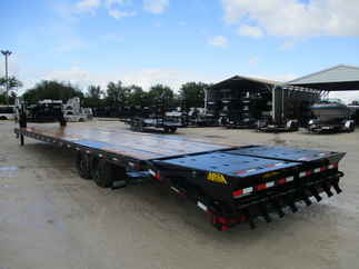 2023 Big Tex 102x40  Gooseneck 16GN-35BK+5MR