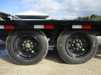 2023 Big Tex 102x40  Gooseneck 16GN-35BK+5MR