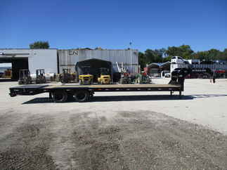 2023 PJ Trailer 102x32 LD Gooseneck LDQ32A2BSWK