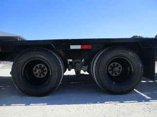 2023 PJ Trailer 102x32 LD Gooseneck LDQ32A2BSWK