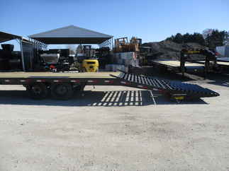 2023 Big Tex 102x40  Gooseneck 16GN-35BK+5MR