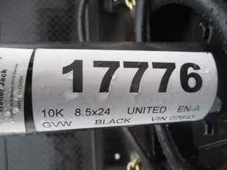2023 United 8.5x24  Enclosed Car Hauler CLA-8.524TA52-B