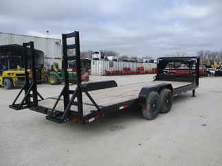 2023 PJ Trailer 83x24 CC Gooseneck CCR2472BSBKB