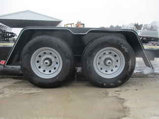 2023 B-B 83x22  Equipment Tilt TBCT2214ET