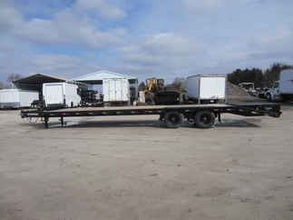 2023 PJ Trailer 102x32 PL Equipment Deckover PLP32D2BSWK