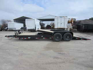 2023 PJ Trailer 82x22 T6 Equipment Tilt T6J2272BTTK