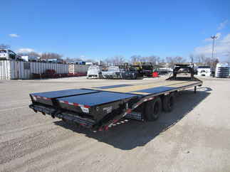 2023 PJ Trailer 102x30 LD Gooseneck LDQ30A2BSWK