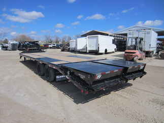 2023 PJ Trailer 102x32 LD Gooseneck LDQ32A2BSWK