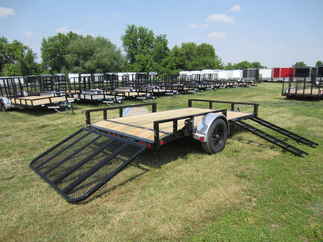 2024 PJ Trailer 83x12 U8 Single Axle Utility U821231DSBKAT