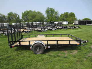 2024 PJ Trailer 83x14 U8 Single Axle Utility U821431DSBK