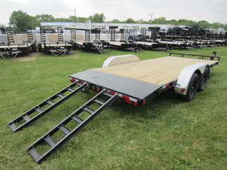 2024 PJ Trailer 83x18 C5 Car Hauler C521832ESNKT