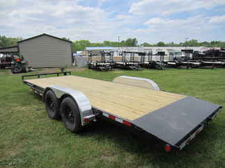 2024 PJ Trailer 83x20 C5 Car Hauler C522032ESNKT