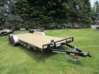 2024 PJ Trailer 83x20 C5 Car Hauler C522032ESNKT