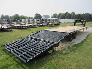 2024 Big Tex 102x30  Gooseneck 16GN-25BK+5MR