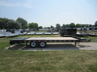 2020 PJ Trailer 102x22 F8 Equipment Deckover F8T22B2BTY0028MR-MD01