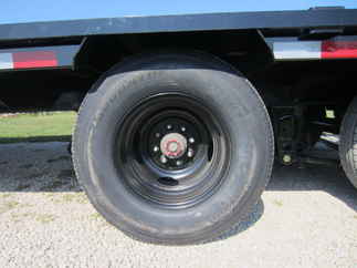 2024 PJ Trailer 102x25 LD Gooseneck LDQ25A2BSWK