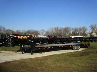 2023 Big Tex 102x40  Gooseneck 16GN-35BK+5MR