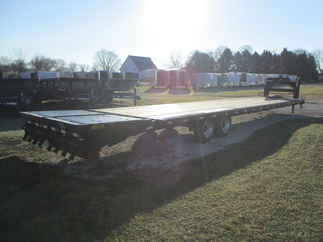 2023 Big Tex 102x40  Gooseneck 16GN-35BK+5MR