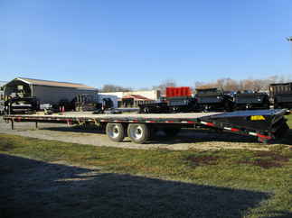 2023 Big Tex 102x40  Gooseneck 16GN-35BK+5MR