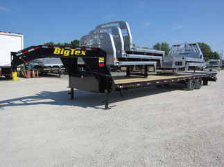 2025 Big Tex 102x33  Gooseneck 14GN-33D5A-MRBK