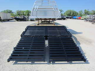 2025 Big Tex 102x33  Gooseneck 14GN-33D5A-MRBK