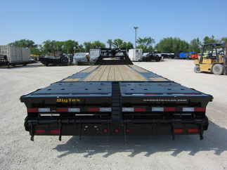 2024 Big Tex 102x30  Gooseneck 16GN-30D5A-MRBK