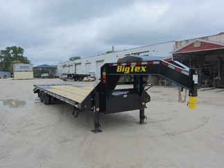 2025 Big Tex 102x30  Gooseneck 22GN-30D5A-MRBK