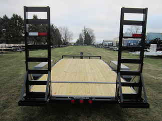 2025 PJ Trailer 83x16 CE Equipment CEJ1652BSBK