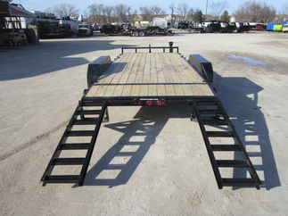 2025 PJ Trailer 83x18 CE Equipment CEJ1852ESBK