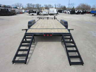 2025 PJ Trailer 83x20 CC Equipment CCJ2072BSBK
