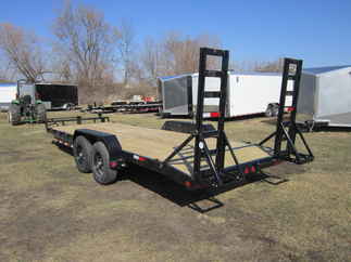 2025 PJ Trailer 83x22 CC Equipment CCJ2272BSBK