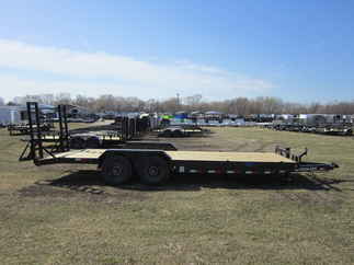 2025 PJ Trailer 83x22 CC Equipment CCJ2272BSBK