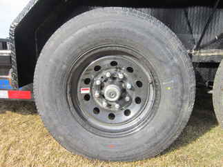2025 PJ Trailer 83x16 T6 Equipment Tilt T6J1672BTTK