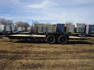 2025 PJ Trailer 82x22 T6 Equipment Tilt T6J2272BTTK